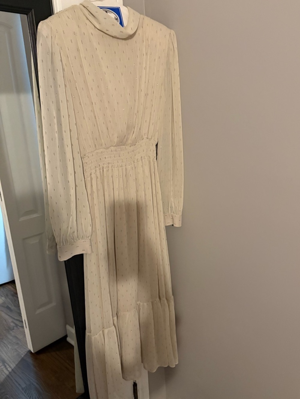 Kaos Cream Long Sleeve Maxi Dress- Never worn!! Size small